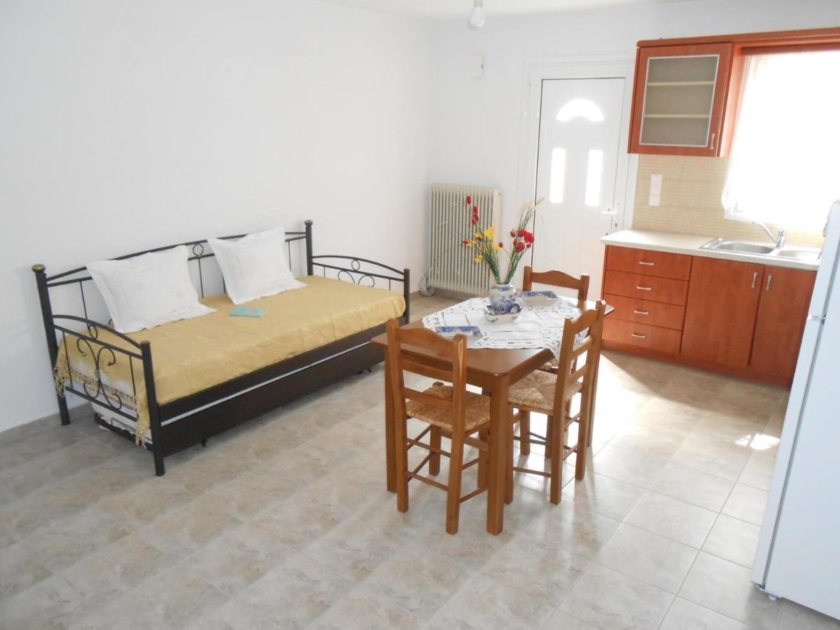 Khalkíon Chrysolithos Kerami Apartments מראה חיצוני תמונה