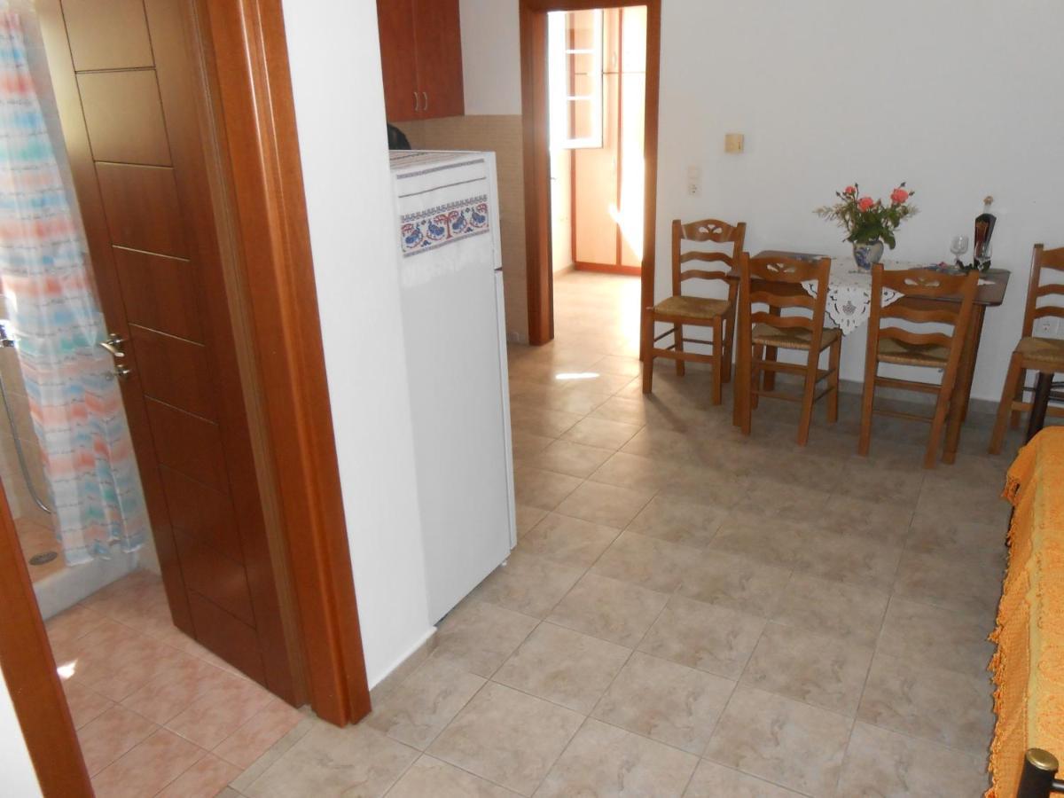 Khalkíon Chrysolithos Kerami Apartments מראה חיצוני תמונה