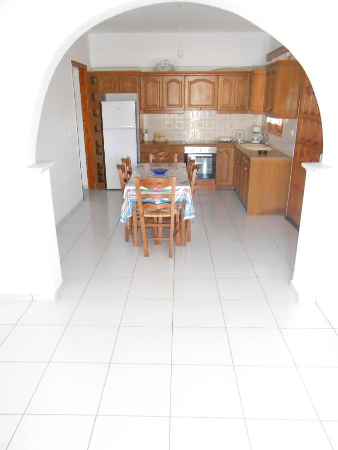 Khalkíon Chrysolithos Kerami Apartments מראה חיצוני תמונה